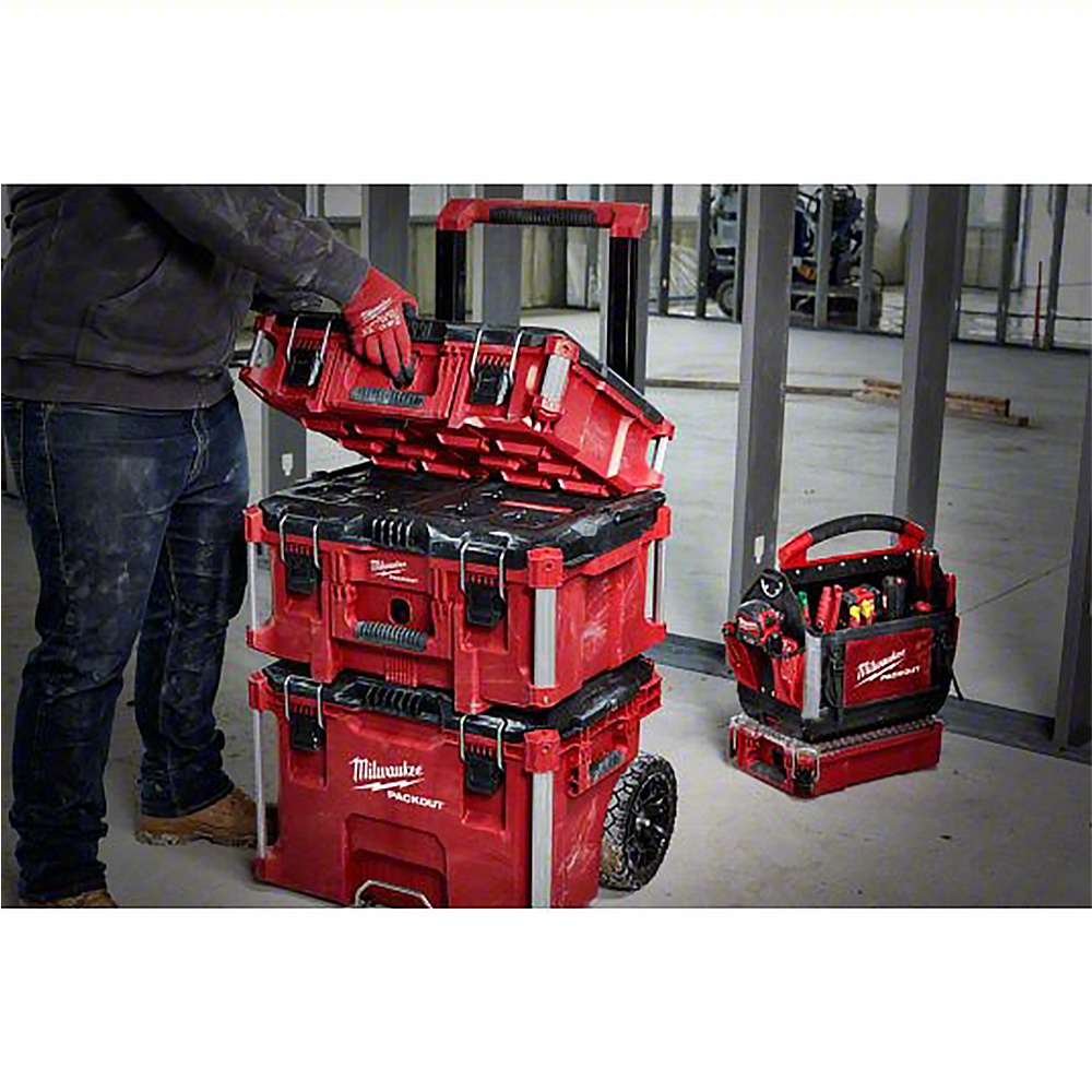 Milwaukee 18 Piece Electricians Tool Kit  from GME Supply