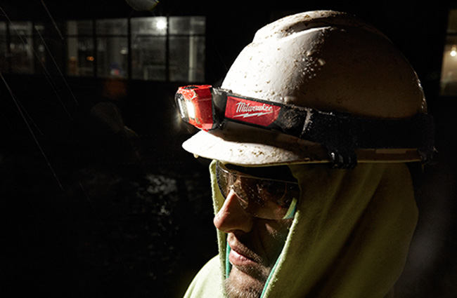 Milwaukee Spot/Flood Headlamp from GME Supply