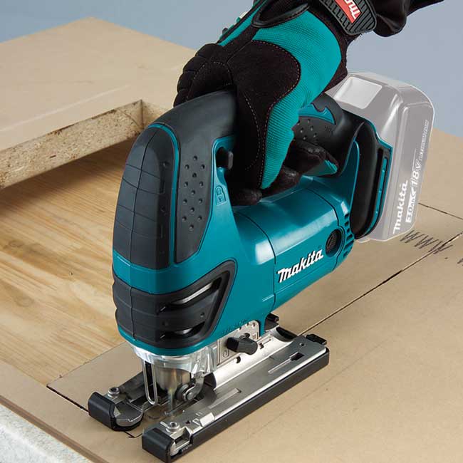 Makita 18V LXT Lithium-Ion Cordless Jig Saw (Bare Tool) from GME Supply