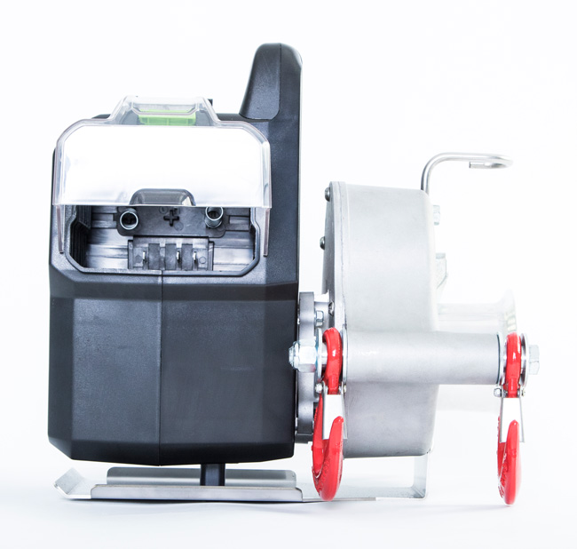 Portable Winch Battery Powered Pulling Winch 80/82V from GME Supply