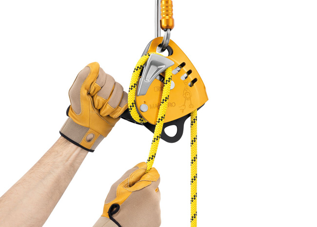 Petzl MAESTRO Descender from GME Supply